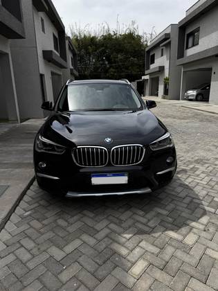 BMW X1 2.0 16V TURBO ACTIVEFLEX SDRIVE20I X-LINE 4P AUTOMÁTICO BMW X1 2.0 16V TURBO ACTIVEFLEX SDRIVE20I X-LINE 4P AUTOMÁTICO